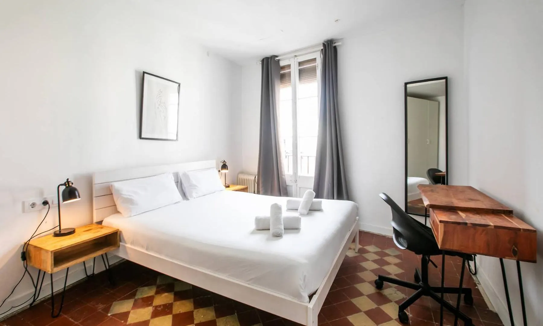 巴塞罗那31Ara1092- Newly Refurbished 2Br Flat In The Gothi公寓 公寓